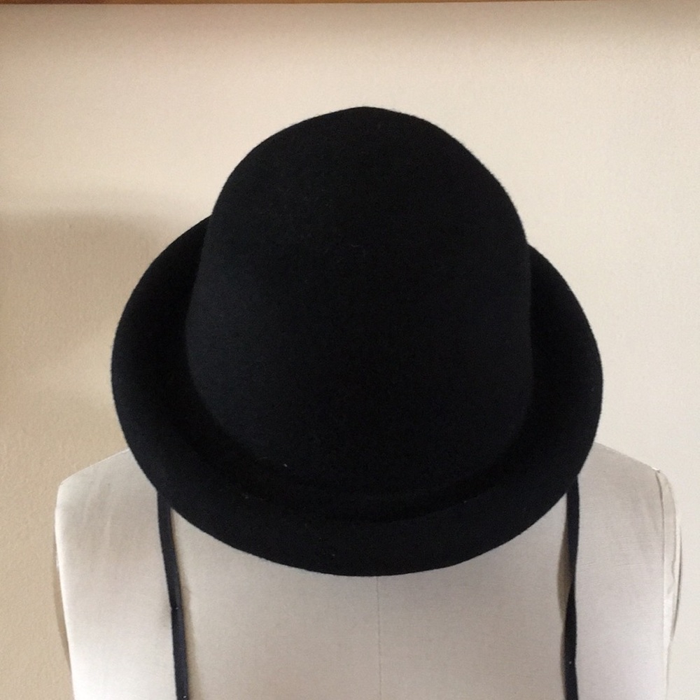 Urban outfitters women’s bowler hat